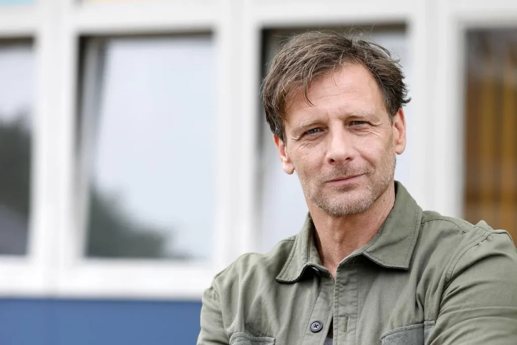 Hendrik Duryn Krankheit: Faktencheck zu Gesundheit, Verletzung, Lebensstil & Wahrheit 2026 hendrik duryn krankheit