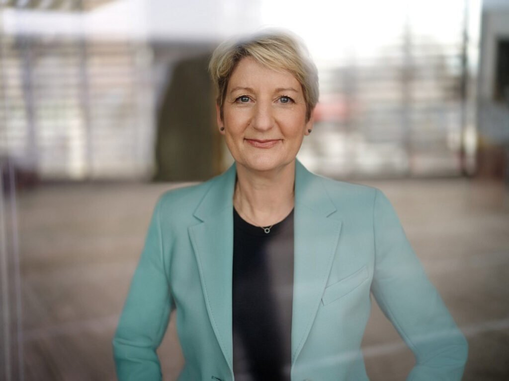 Anne Gellinek Partner: Was über Ehe, Familie, Kinder, Privatleben und die ZDF-Moderatorin wirklich bekannt ist Anne Gellinek Partner